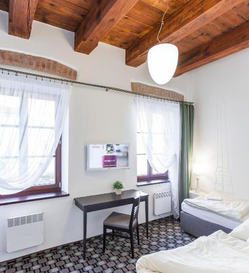 适合残疾人使用的标准间, Salety