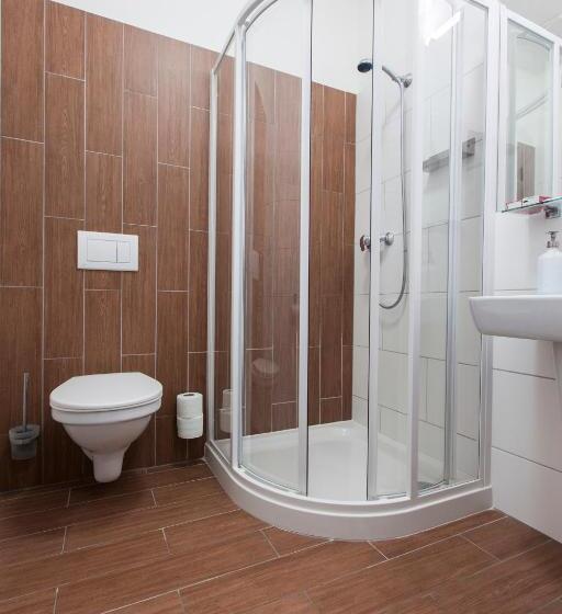 带2个卧室的套房, Salety