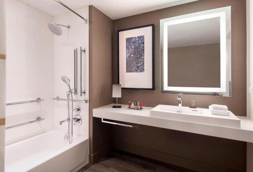 غرفة قياسية سرير كينج, Seattle Marriott Bellevue