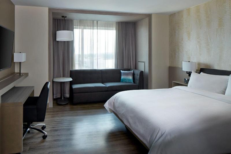 غرفة قياسية سرير كينج, Seattle Marriott Bellevue