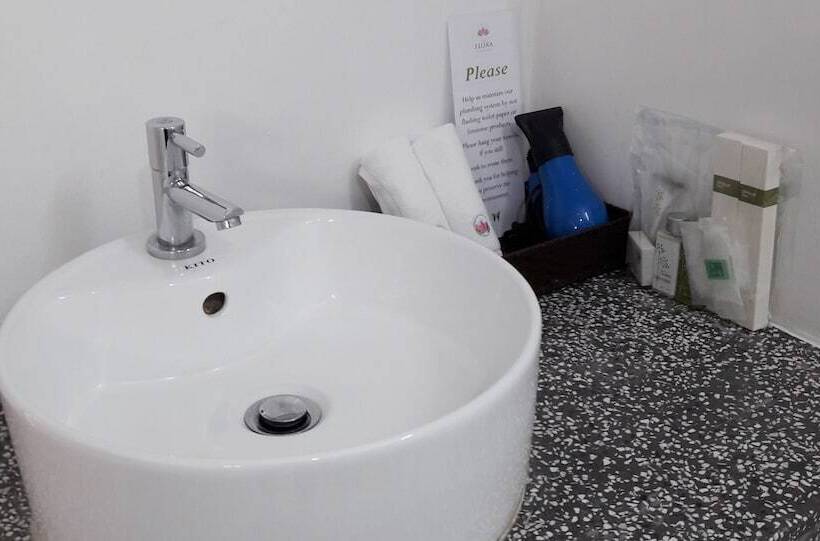 חדר סופריור, The Flora Boutique