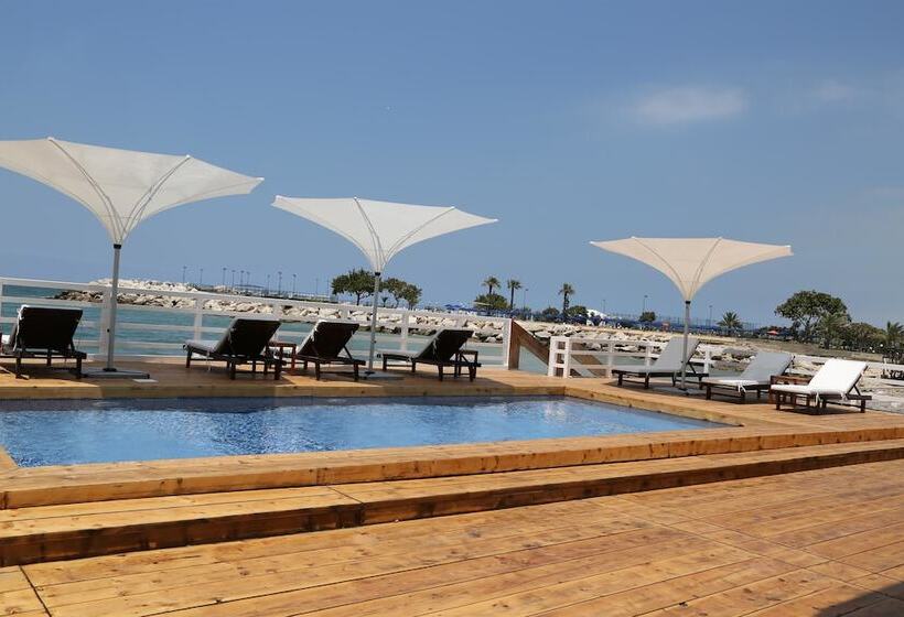 اتاق استاندارد با تراس, Veer Luxury Boutique Hotel & Beach Club