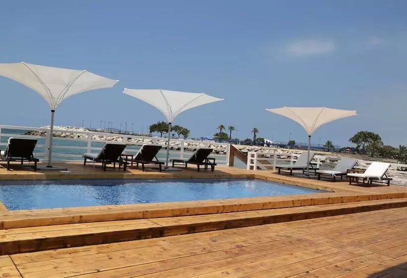 اتاق استاندارد با تراس, Veer Luxury Boutique Hotel & Beach Club