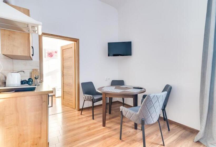 １ベッドルームアパートメント, Pensjonat Lider