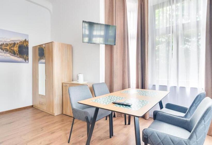 １ベッドルームアパートメント, Pensjonat Lider