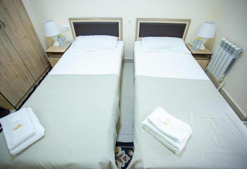 غرفة إقتصادية, Tiny Art House Near Of Airaport