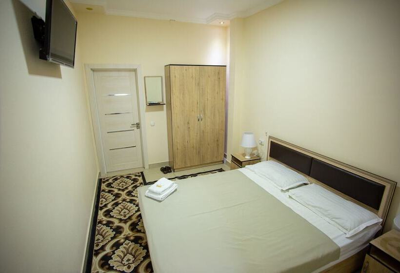 غرفة إقتصادية, Tiny Art House Near Of Airaport