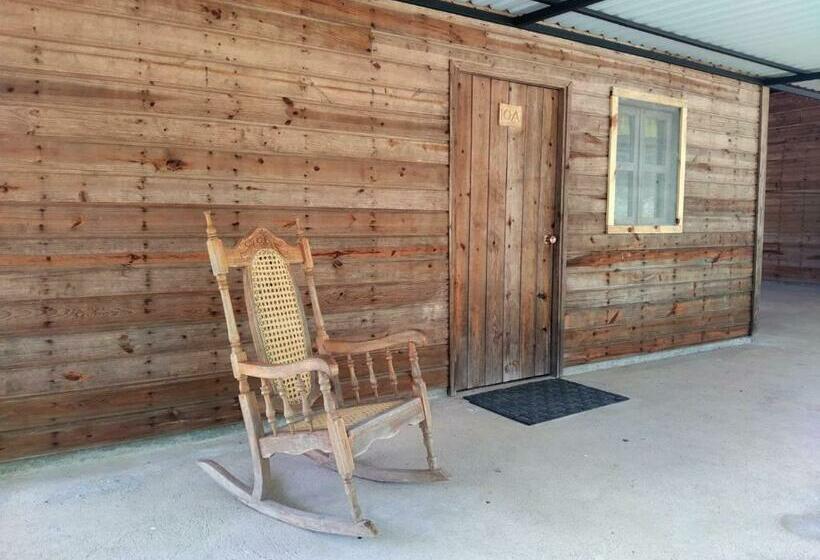 اتاق اکونومی, Posada San Lázaro