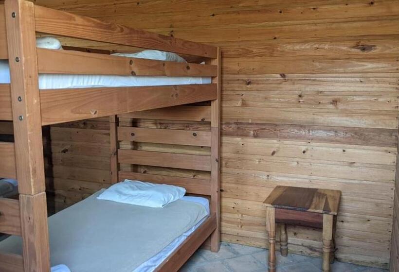 سوییت خانوادگی, Posada San Lázaro