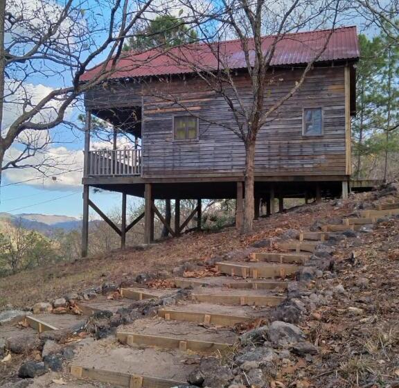 سوییت لوکس, Posada San Lázaro