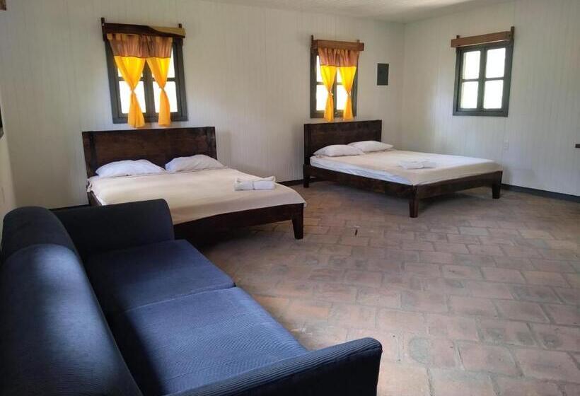 اتاق لوکس, Posada San Lázaro