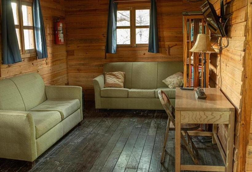 سوییت خانوادگی, Posada San Lázaro