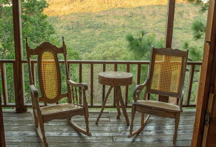 سوییت لوکس, Posada San Lázaro