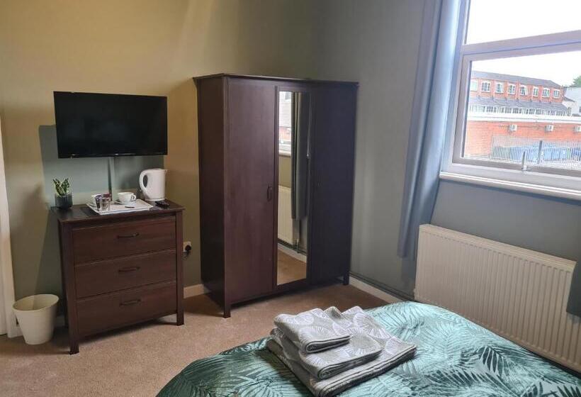 스탠다드 룸 공동 욕실, Hen House