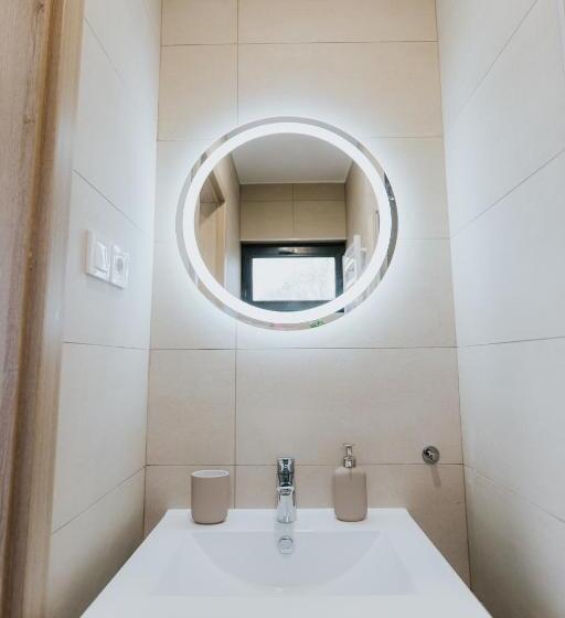 Дом 1 Спальня, Gyopár Lodge   Gyopárosfürdő