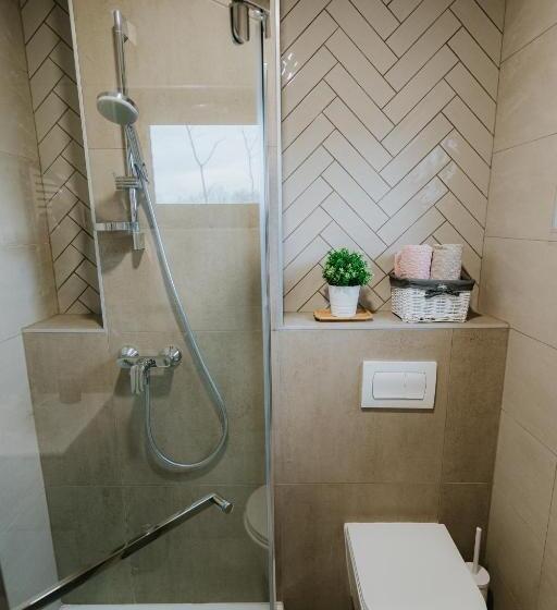 Семейный Номер, Gyopár Lodge Gyopárosfürdő