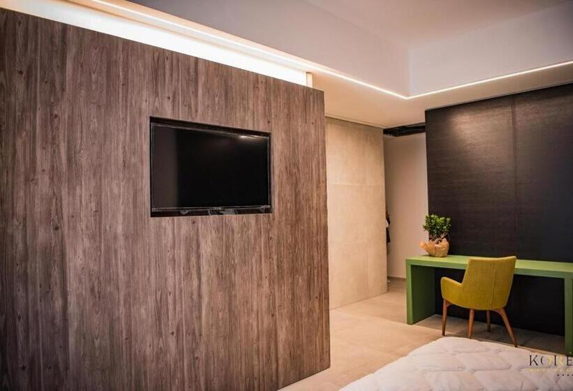 חדר סופריור, Korè