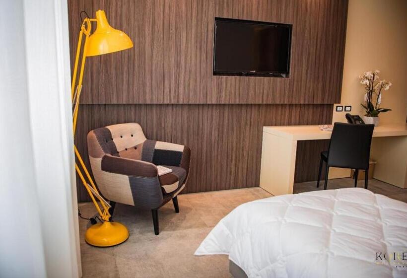 חדר סופריור, Korè