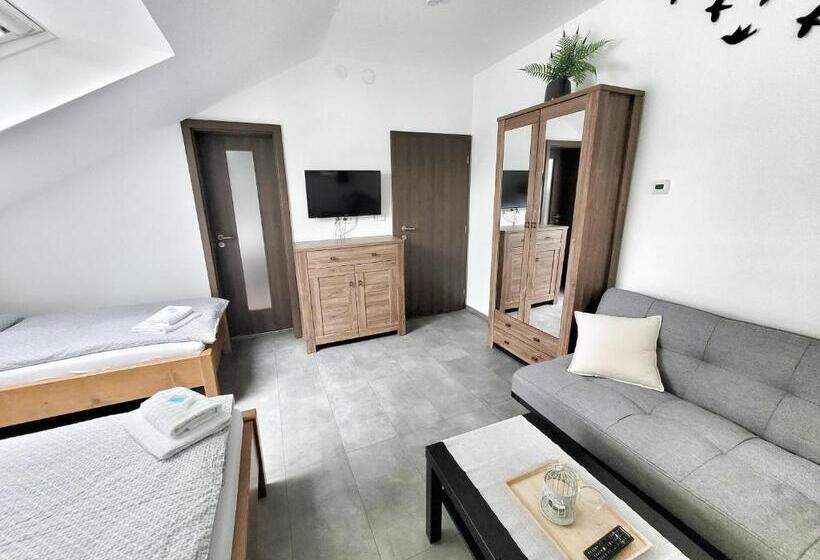 스탠다드 트리플 룸, Penzion Restaurace Ostrov