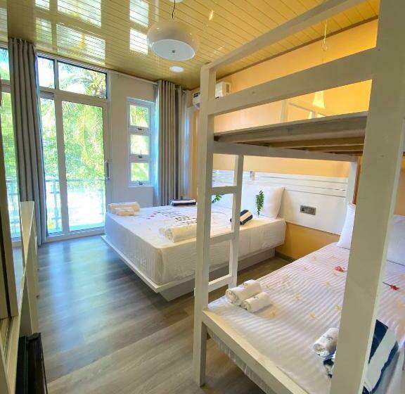 اتاق خانوادگی با چشم‌انداز دریا, Viva Beach Maldives