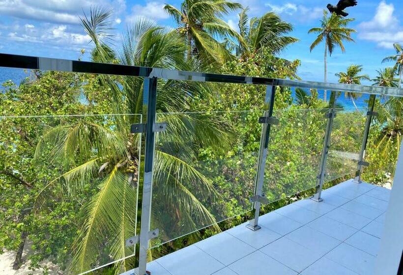 اتاق خانوادگی با چشم‌انداز دریا, Viva Beach Maldives