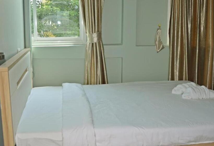 اتاق استاندارد, Baanpin Hostel And Cafe