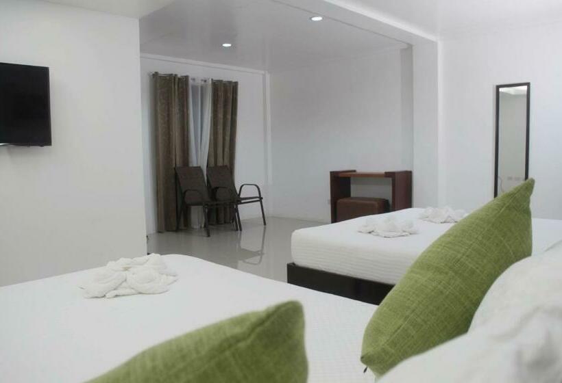 Семейный Номер, Abeth S Haven