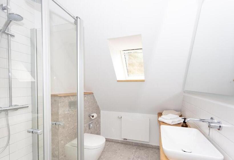 수피리어 룸, Hansenhof