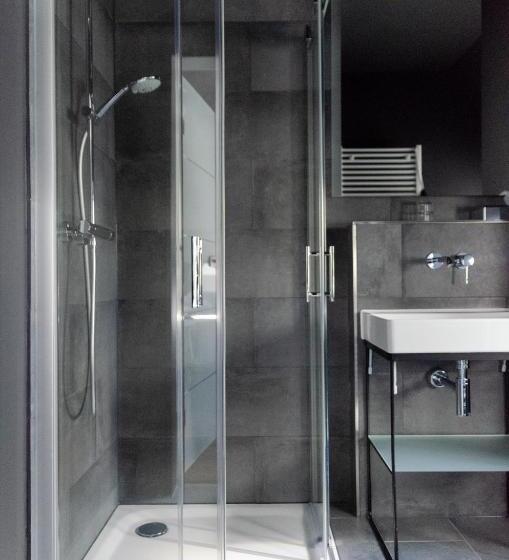 수피리어 룸, Hansenhof