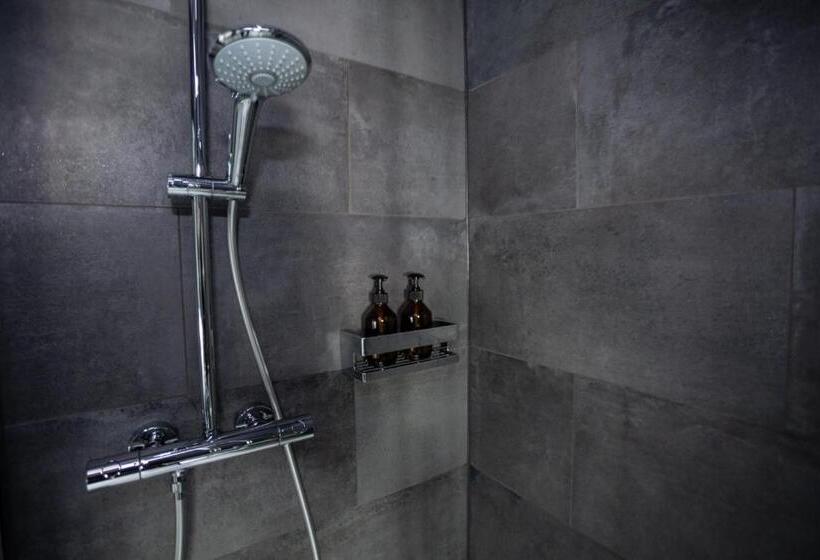 수피리어 룸, Hansenhof