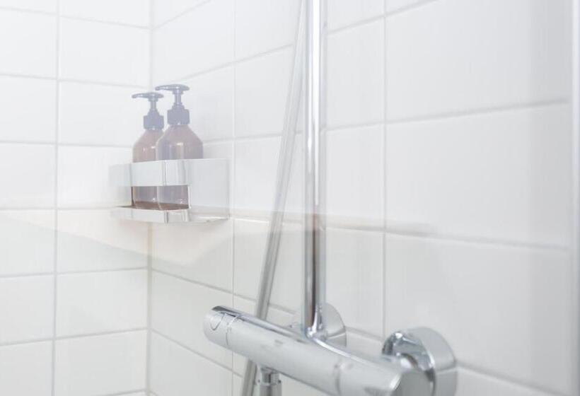 수피리어 룸, Hansenhof