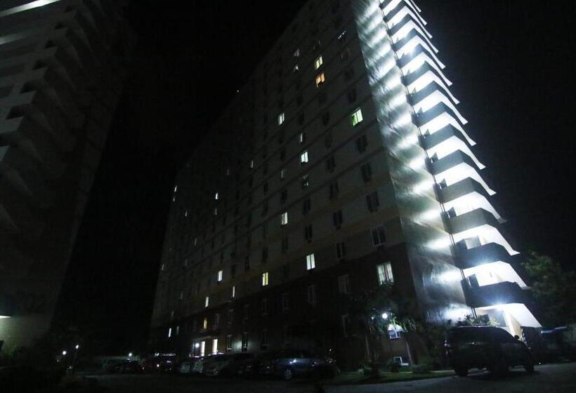 استودیوی استاندارد, Mak Z Condo Place