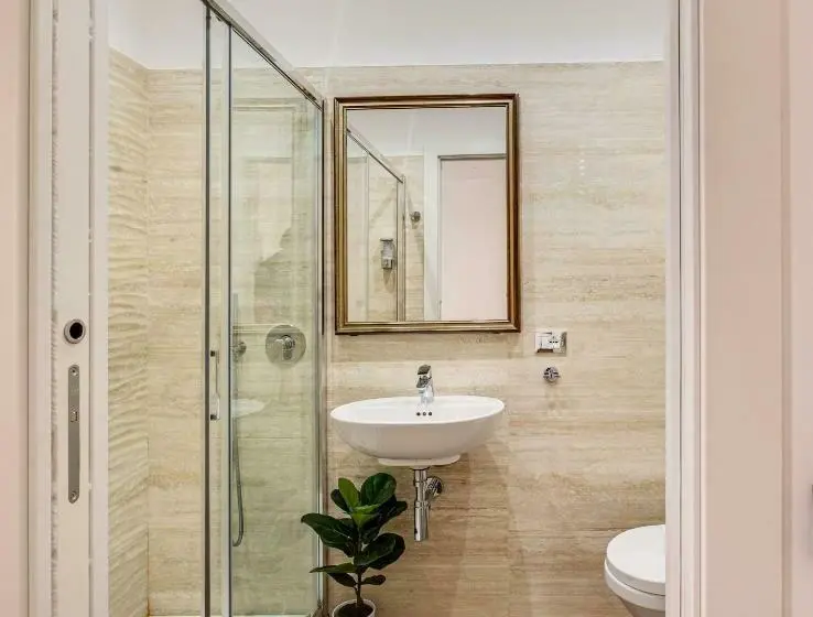 اتاق لوکس, Classic Flat Monti