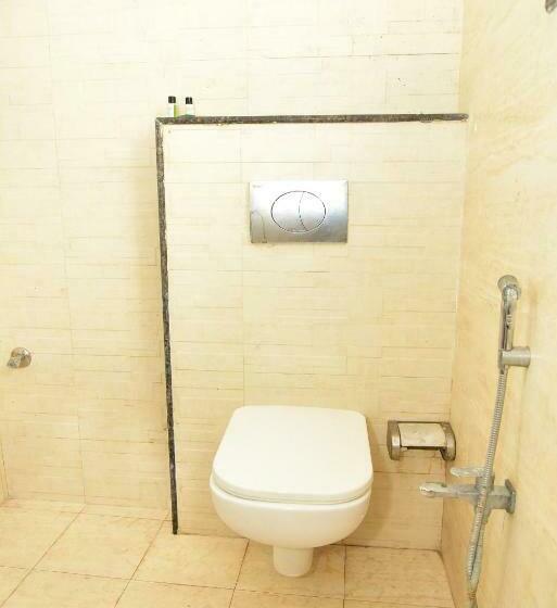 חדר דלוקס, The Trinetra Villa