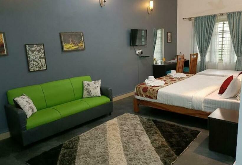 اتاق سوپریور, The Spectrum Resort, Chikmagalur