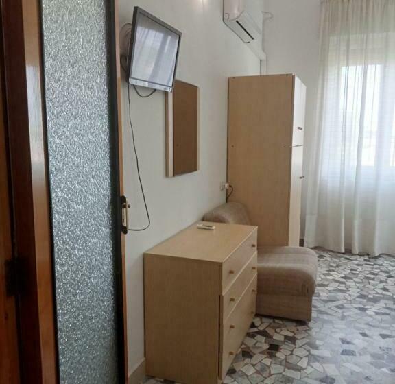 اتاق استاندارد با چشمانداز باغ, Villa Silvia B&b