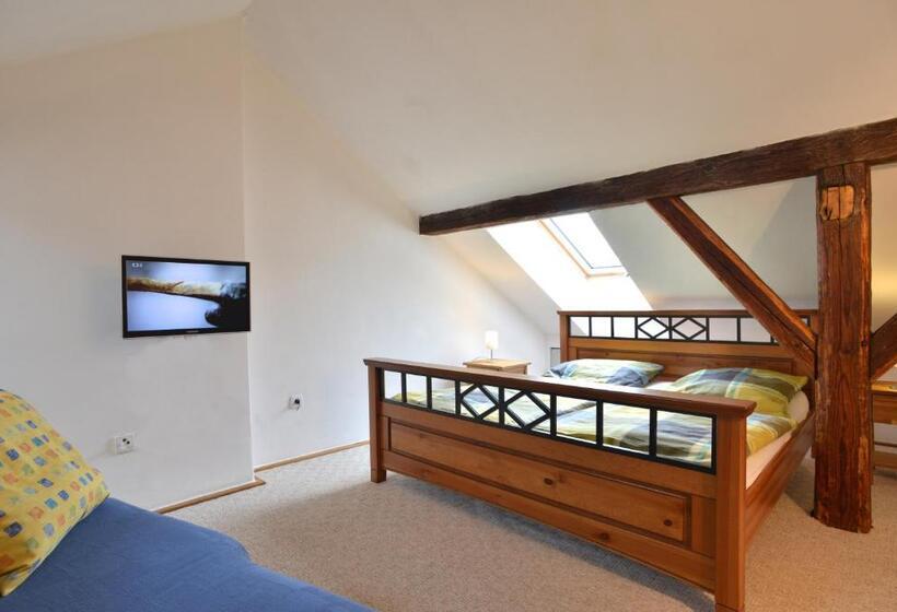 침실 2개 아파트, Pension Slunečná