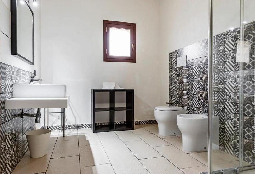 Номер Стандарт Вид на Бассейн, Villa Antica Aia Relax