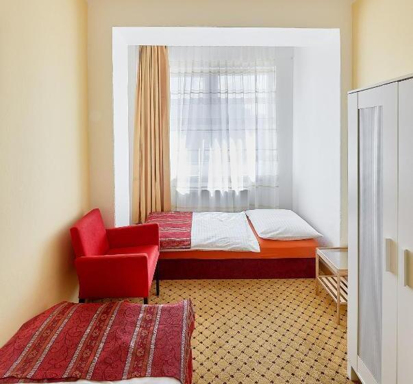 ３ベッドルームアパートメント, Penzion Karolinka