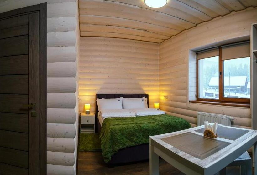 Studio Standard, Whiteberry Studio