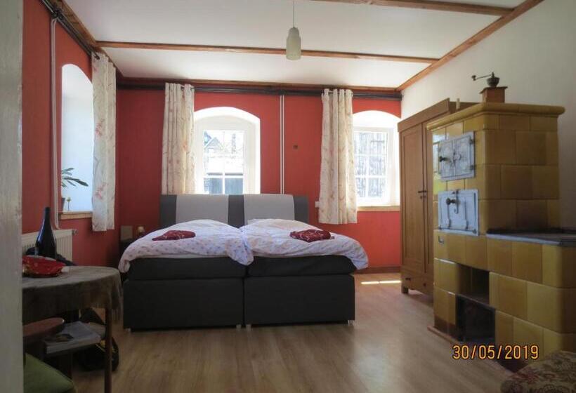 キングサイズベッドのデラックスルーム, Gasthaus Ruebenau