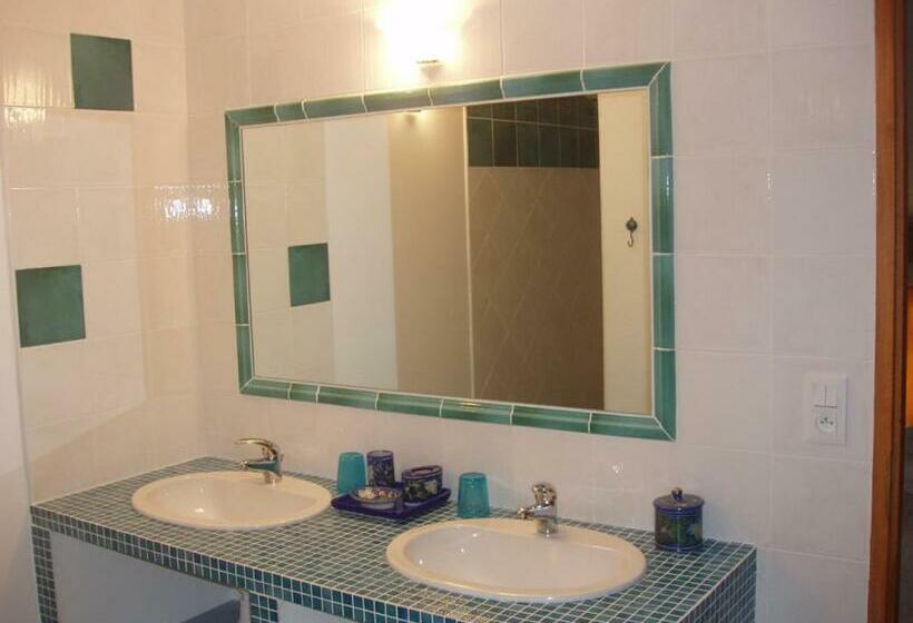 수피리어 트리플 룸, Le Moulinage