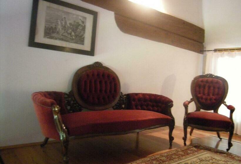 سوییت دوبلکس, Palazzetto Ardi