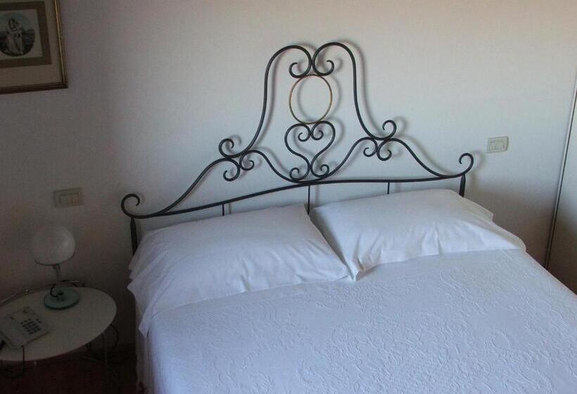 سوییت جونیور لوکس, Palazzetto Ardi