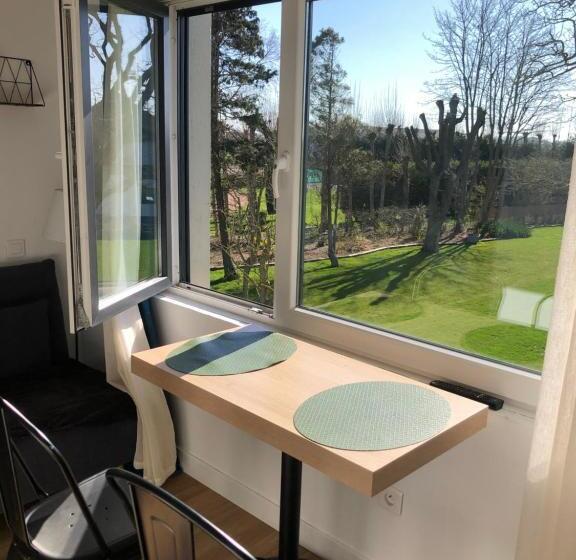 סטודיו סופריור, Résidence Cosyade équipée D Un Parking Privé Gratuit