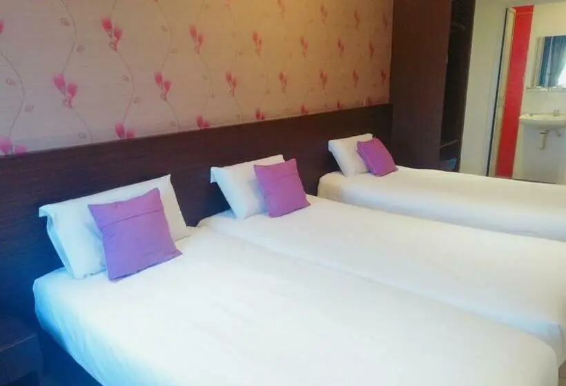 スーペリアースイート, Remember Hotel Bukit Gambir