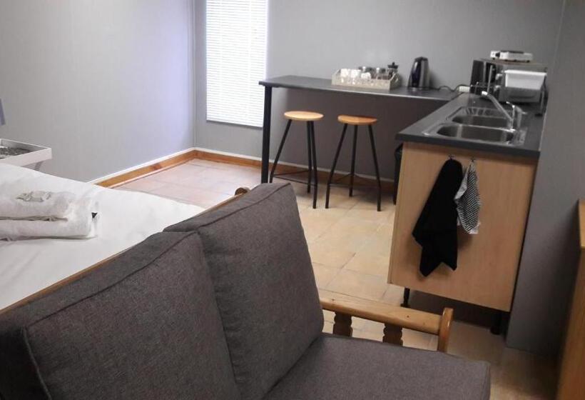 חדר סטנדרט, En Route Guest House