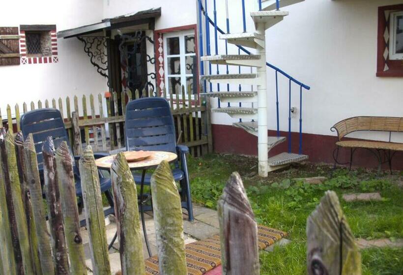 غرفة قياسية, Haus Klara