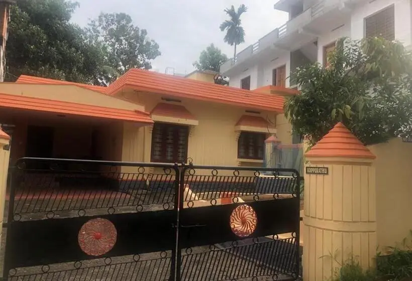 デラックスルーム, Konni Town Central House With Ac Rooms