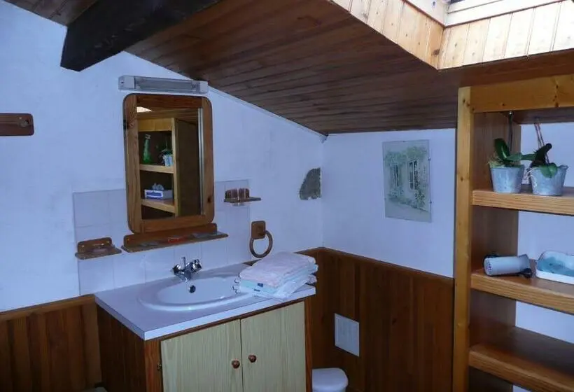 Comfort Kamer, Le Pit